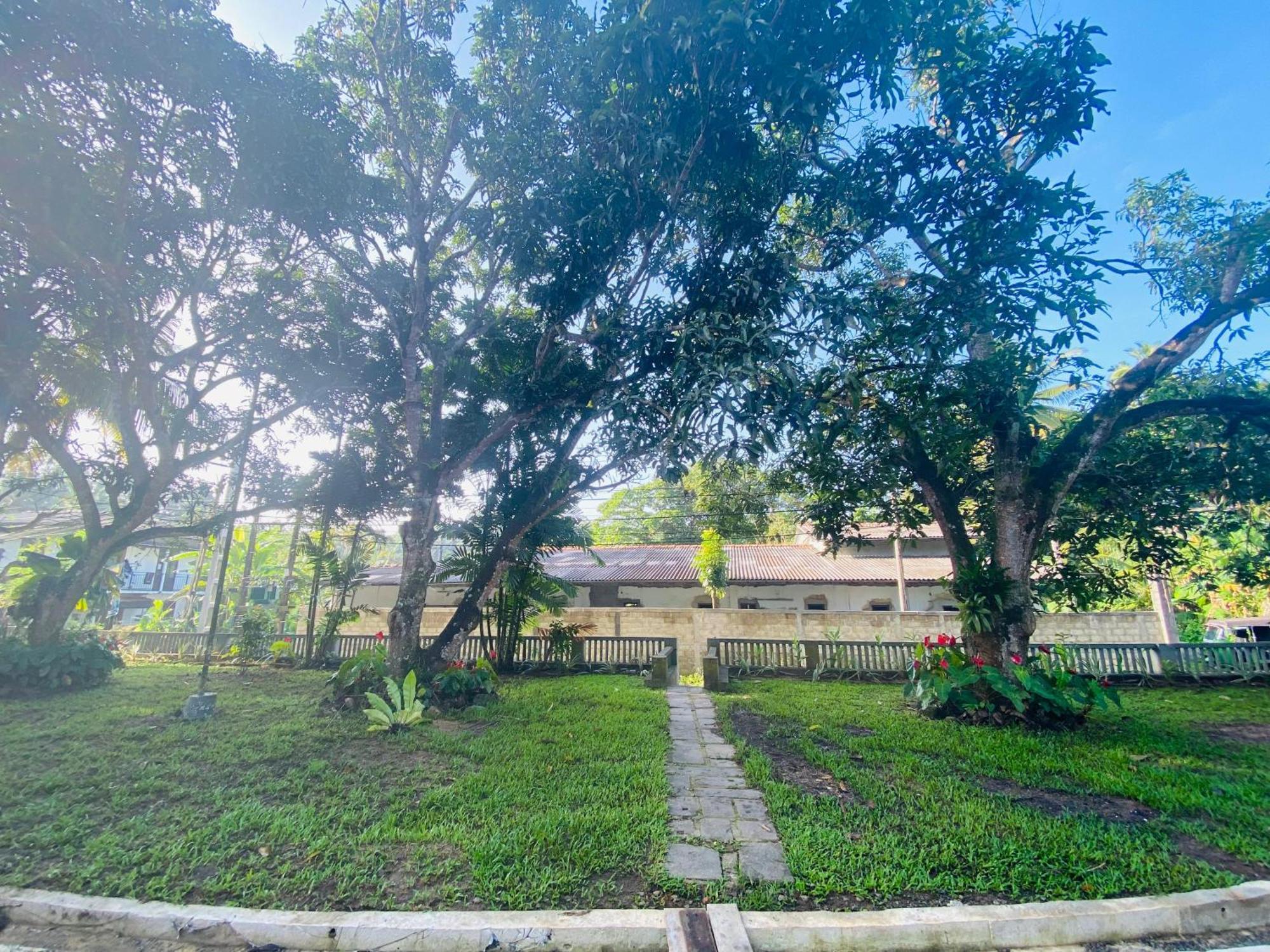 Happy Valley Residence Unawatuna Ґалле Екстер'єр фото